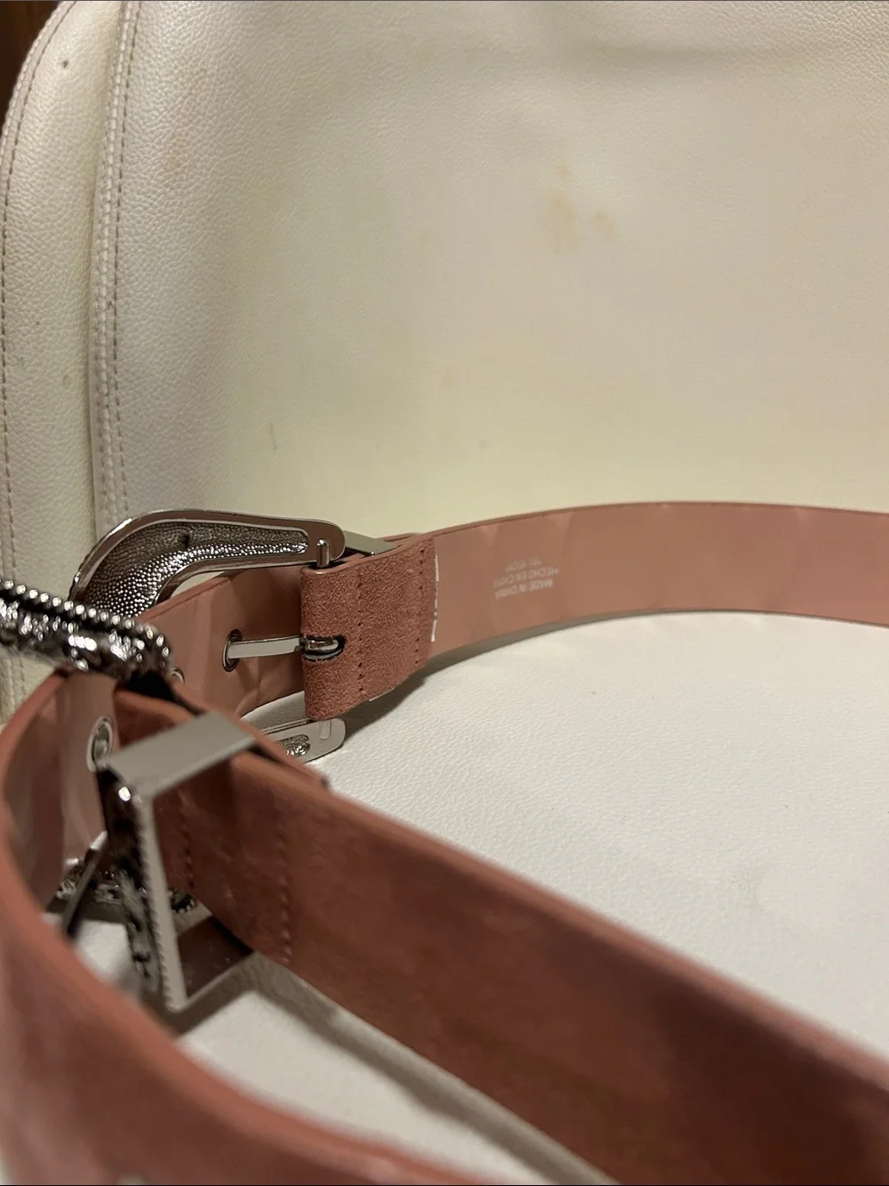 Western Double-Buckle Suede Waist Belt in Dusty Rose. New !